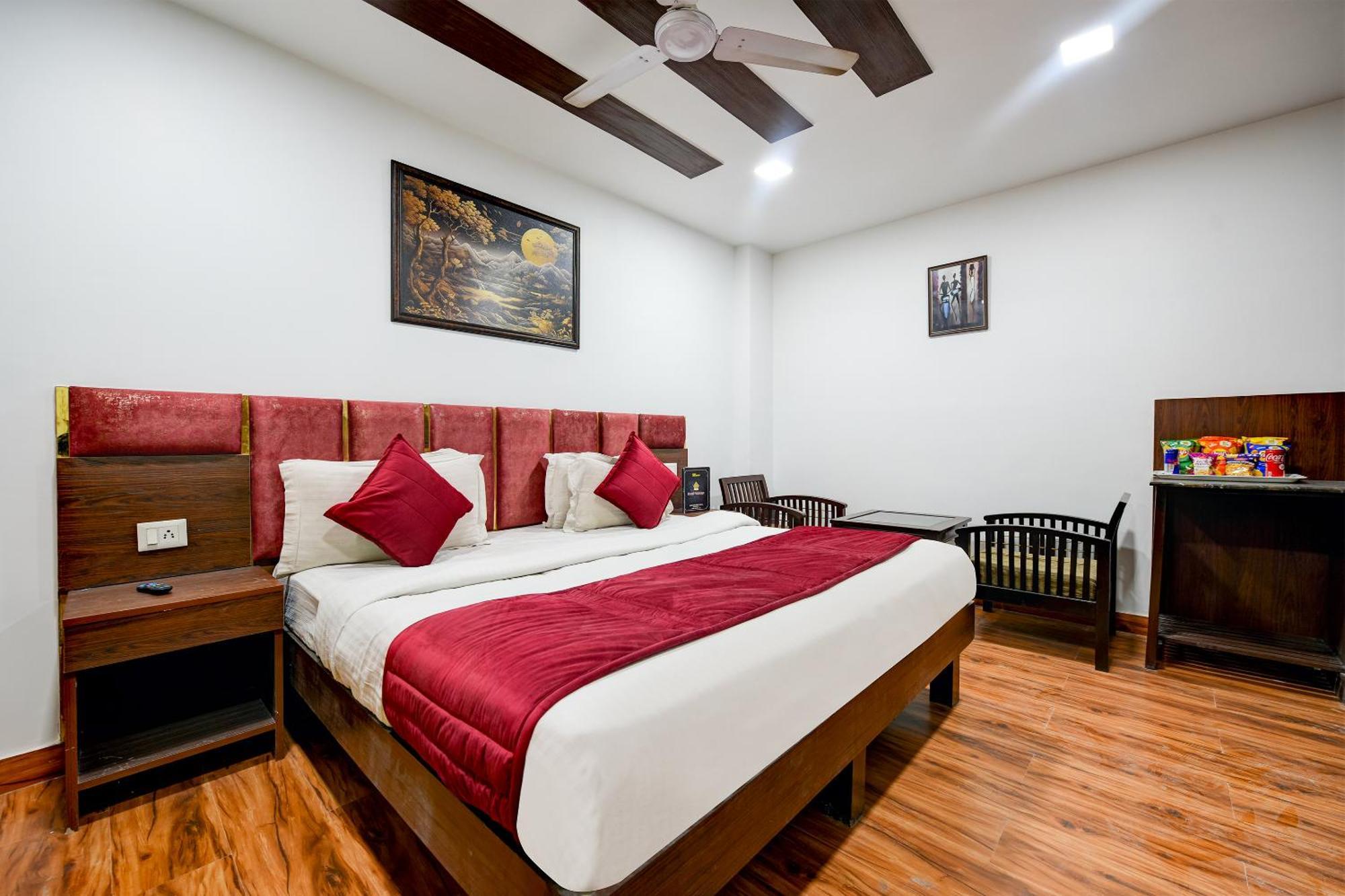 Staybook South Delhi Нью-Дели Экстерьер фото