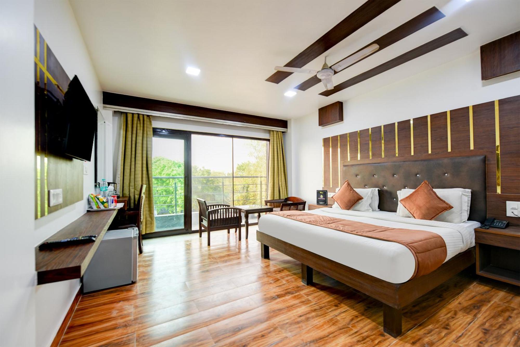 Staybook South Delhi Нью-Дели Экстерьер фото