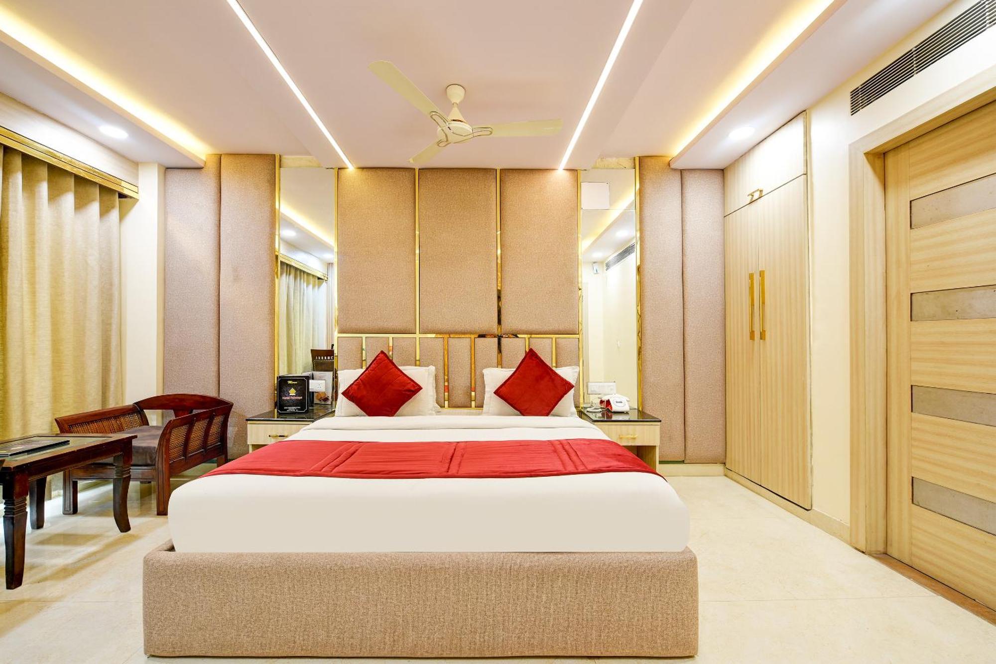 Staybook South Delhi Нью-Дели Экстерьер фото