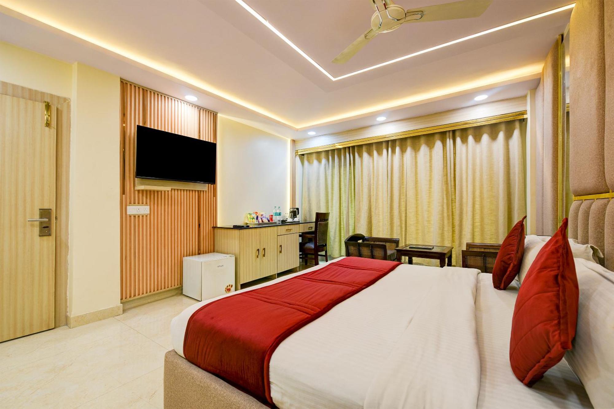 Staybook South Delhi Нью-Дели Экстерьер фото