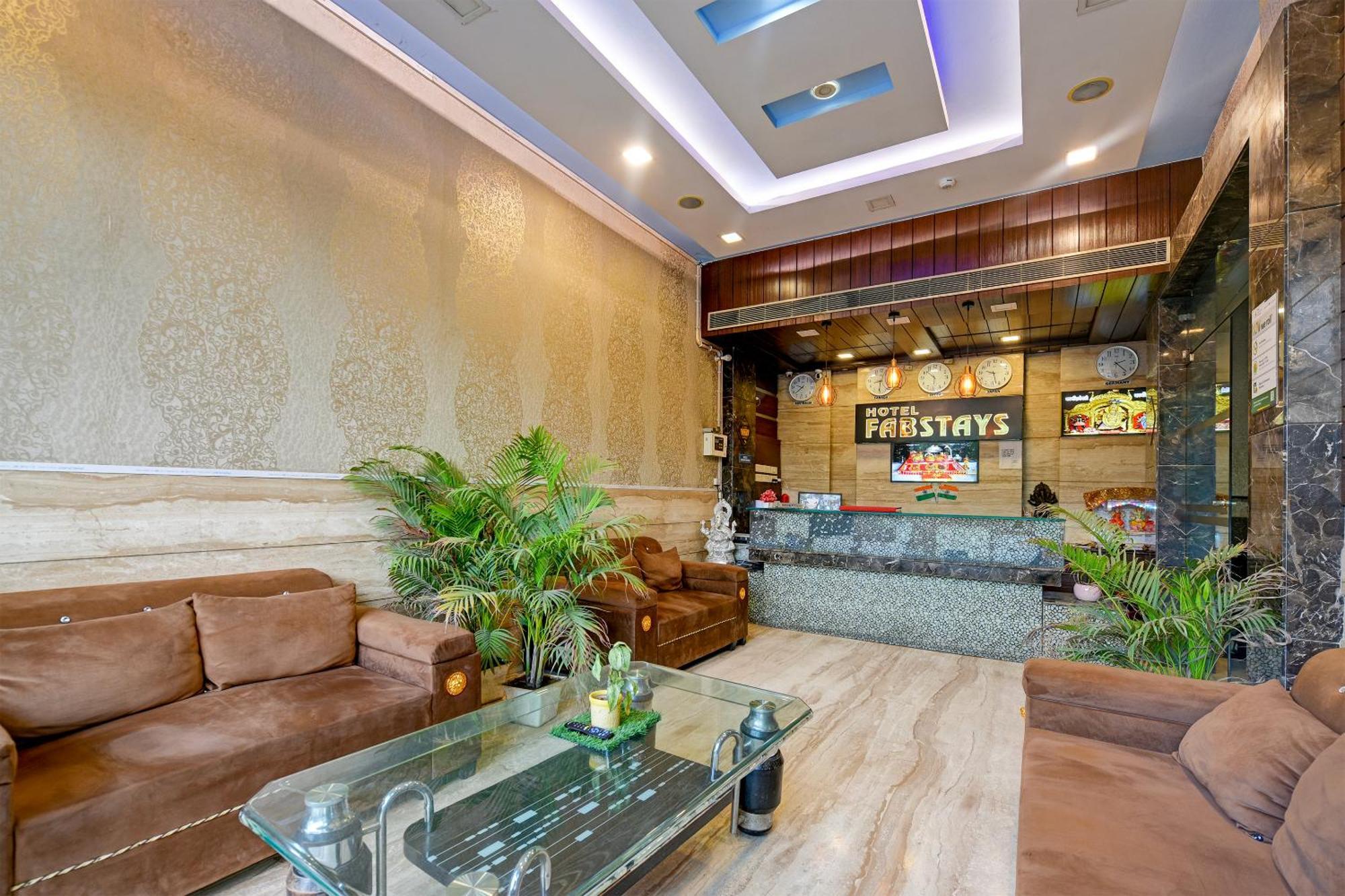 Staybook South Delhi Нью-Дели Экстерьер фото