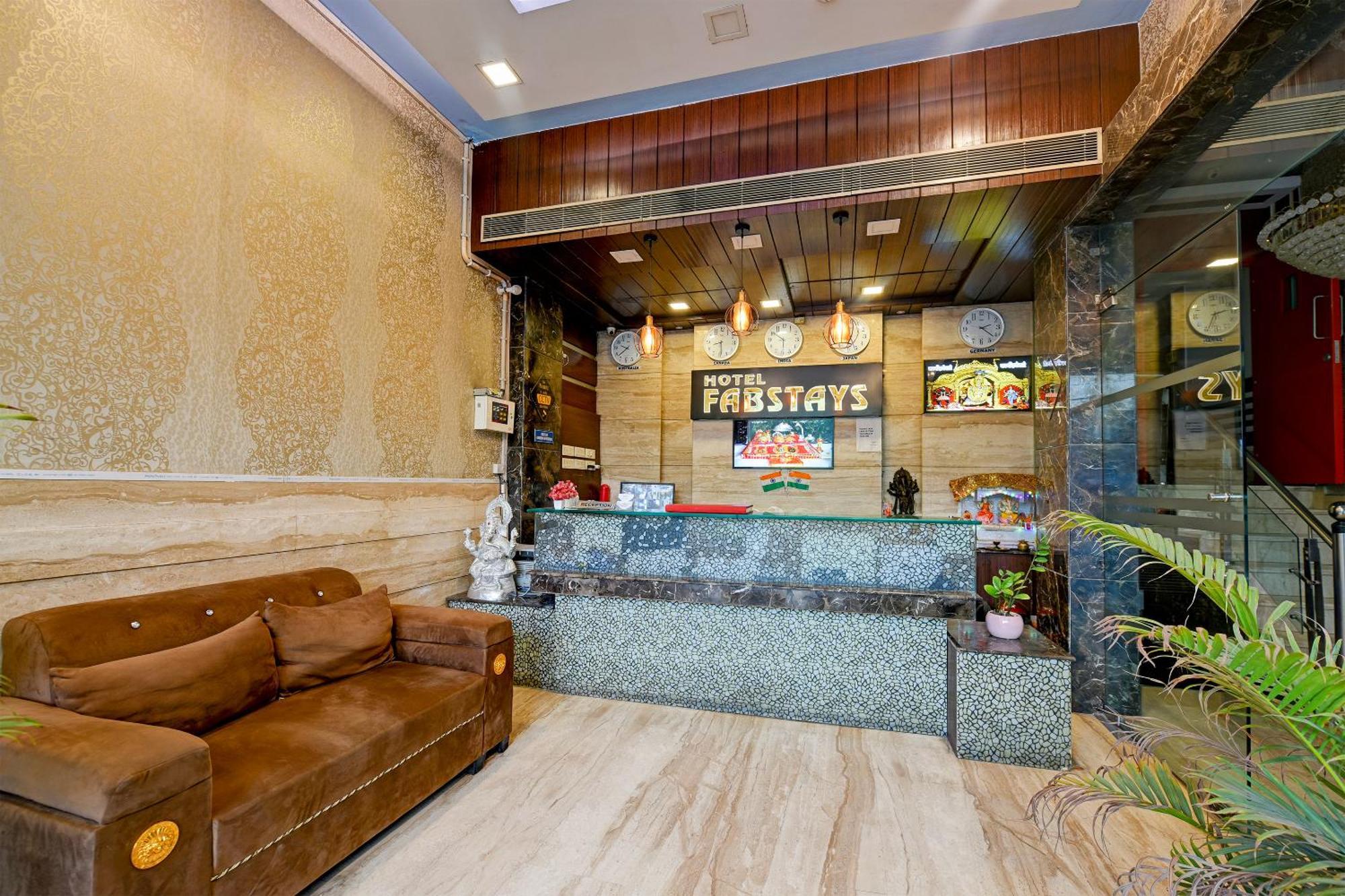 Staybook South Delhi Нью-Дели Экстерьер фото