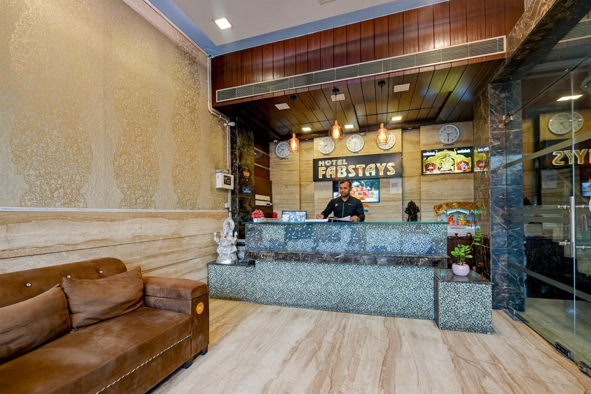 Staybook South Delhi Нью-Дели Экстерьер фото