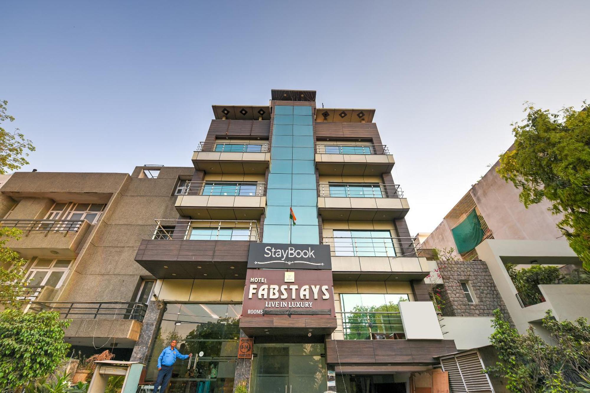 Staybook South Delhi Нью-Дели Экстерьер фото