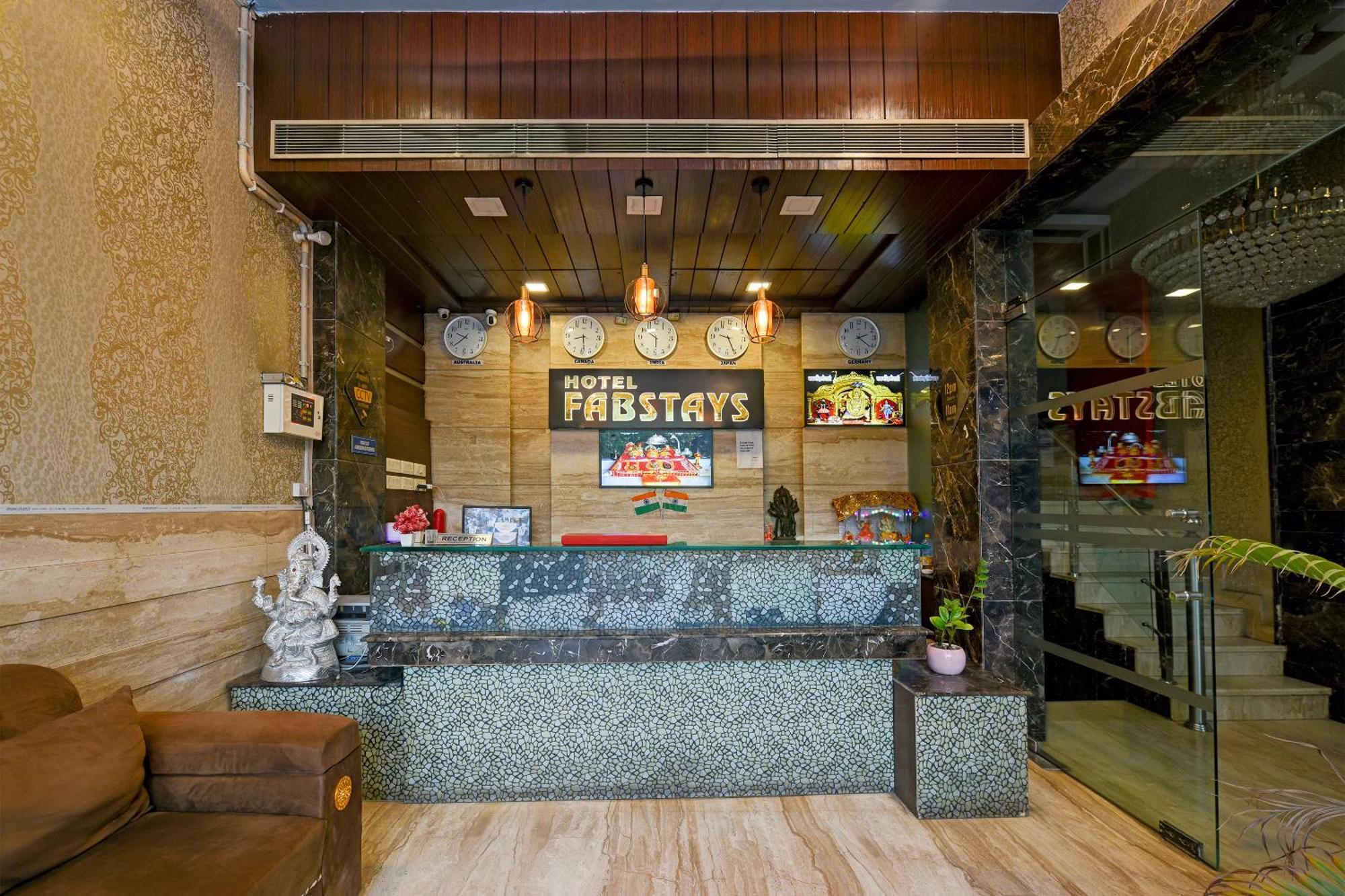 Staybook South Delhi Нью-Дели Экстерьер фото