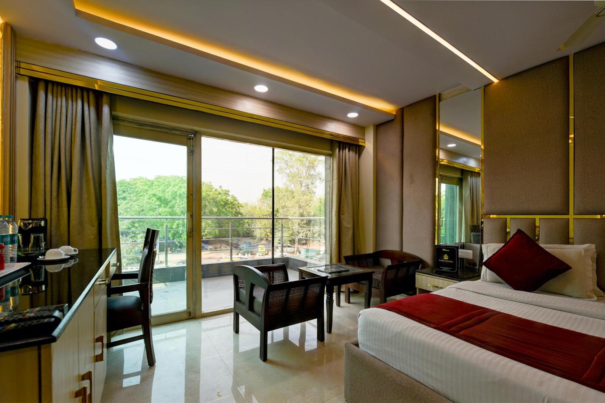 Staybook South Delhi Нью-Дели Экстерьер фото