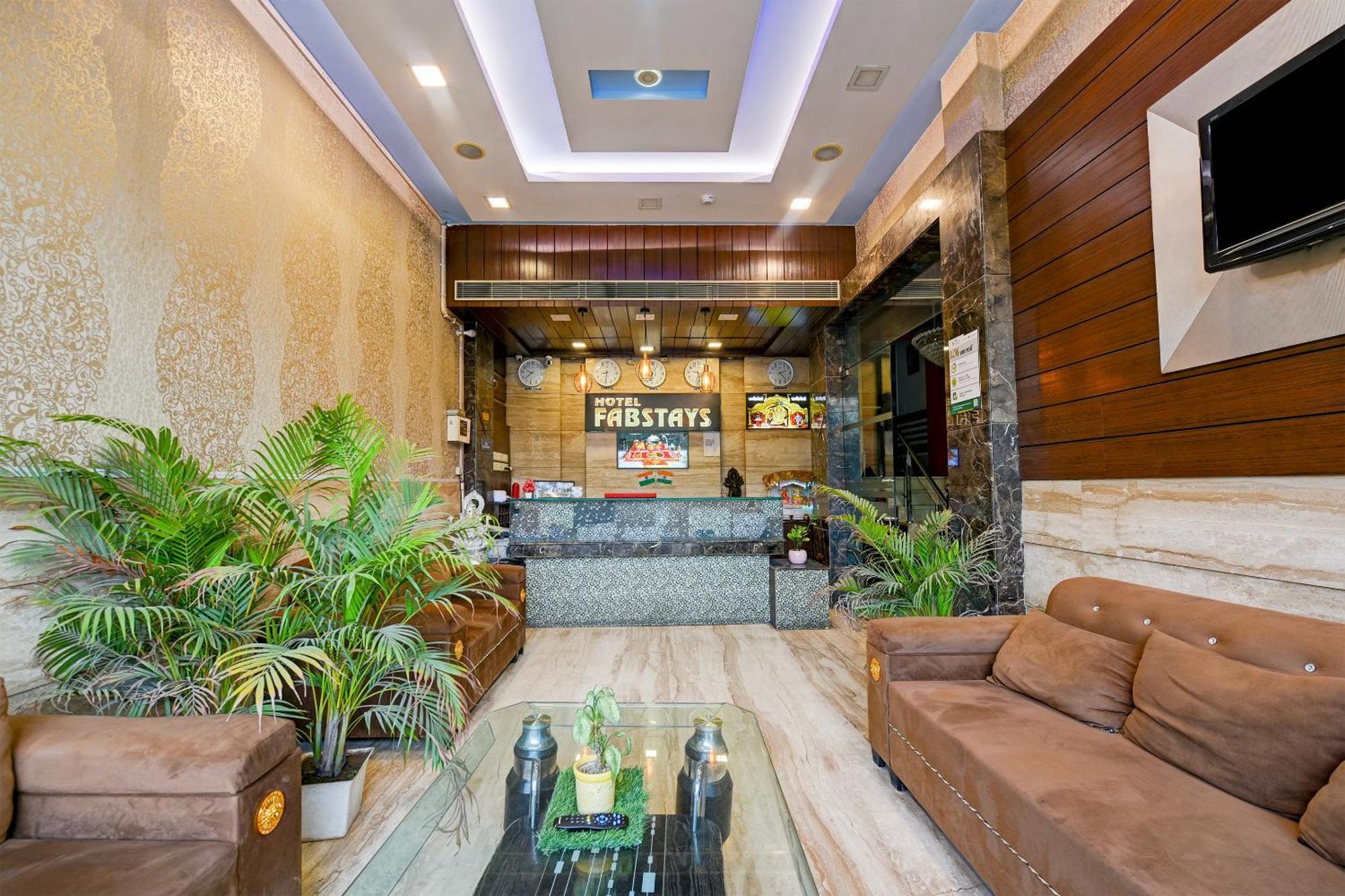 Staybook South Delhi Нью-Дели Экстерьер фото